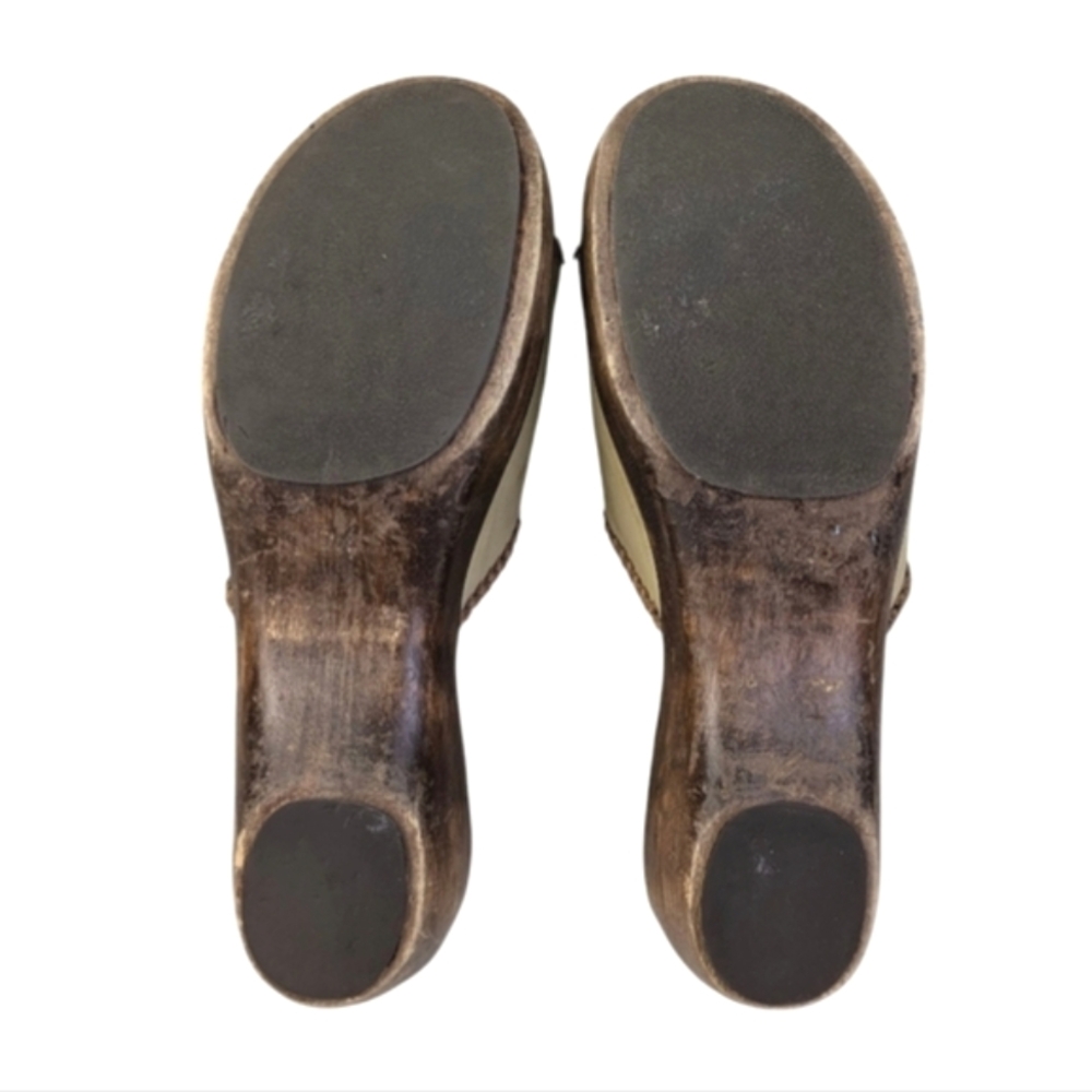 Frye Clog Sandals Women 9.5 Wooden and Leather Tan Brown Embroidered Detailing - Picture 9 of 12